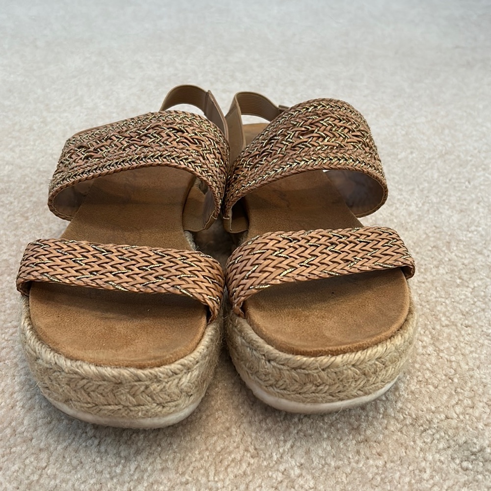 Strut your stuff in comfort with these adorable platform sandals